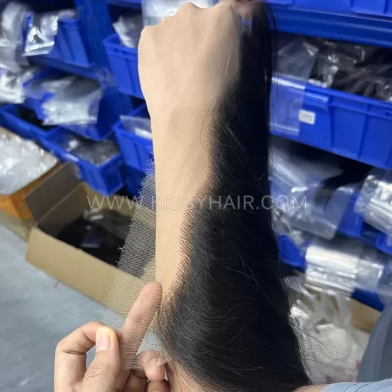 13x4 HD/ Transparent Lace Frontal Kinky Straight